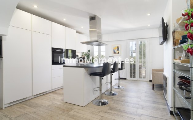 Resale - Townhouse - Marbella - Puerto Banús