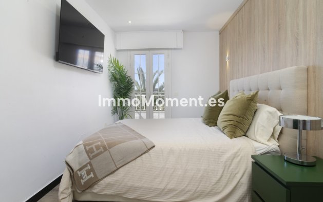 Resale - Townhouse - Marbella - Puerto Banús