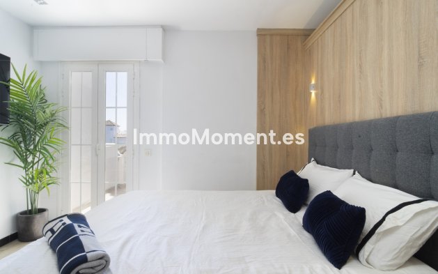 Resale - Townhouse - Marbella - Puerto Banús