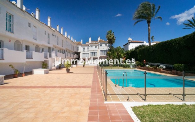 Resale - Townhouse - Marbella - Puerto Banús