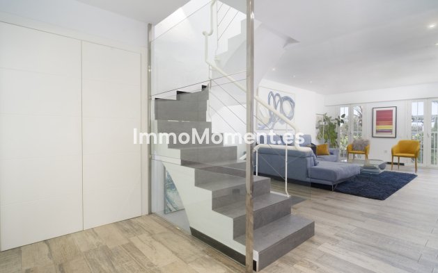 Resale - Townhouse - Marbella - Puerto Banús