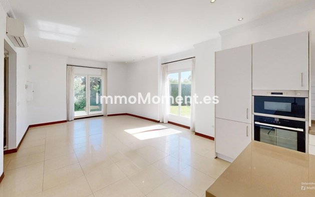 Reventa - Villa - Sotogrande - Sotogrande Costa