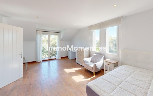 Reventa - Villa - Sotogrande - Sotogrande Costa