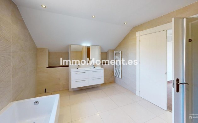 Reventa - Villa - Sotogrande - Sotogrande Costa