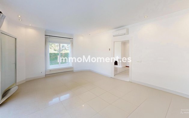 Reventa - Villa - Sotogrande - Sotogrande Costa