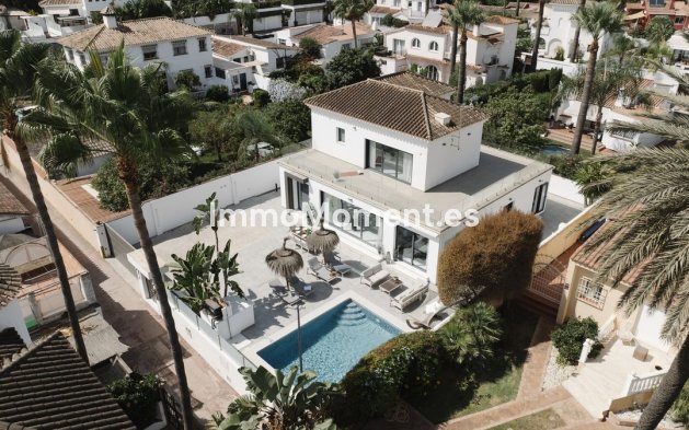 Wiederverkauf - Villa - Marbella - Nueva Andalucía