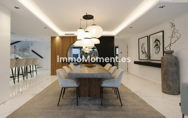 Wiederverkauf - Villa - Marbella - Nueva Andalucía