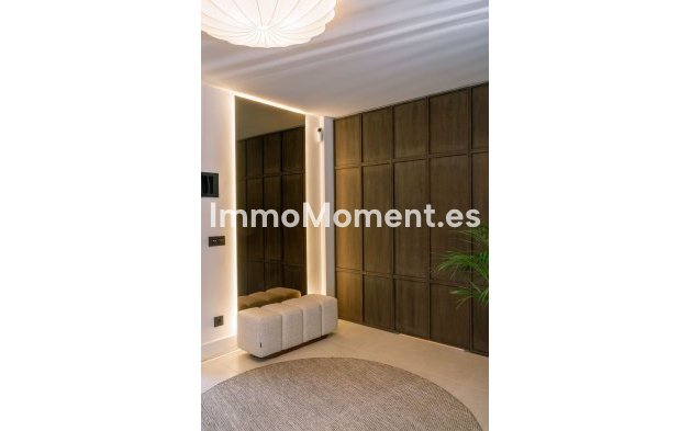 Resale - Villa - Marbella - Nueva Andalucía