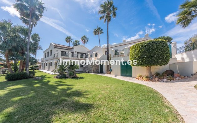 Wiederverkauf - Villa - Estepona  - Estepona Centro