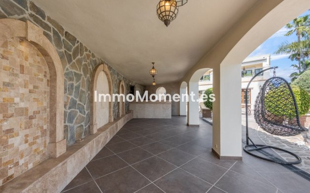 Wiederverkauf - Villa - Estepona  - Estepona Centro