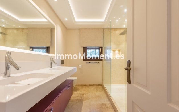 Wiederverkauf - Villa - Estepona  - Estepona Centro