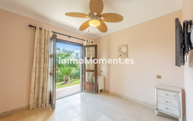 Wiederverkauf - Villa - Estepona  - Estepona Centro