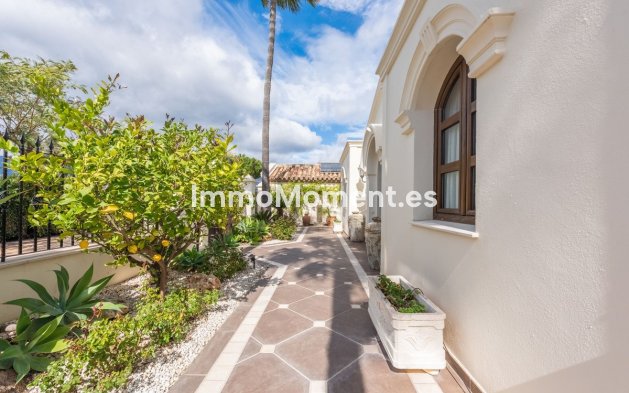 Wiederverkauf - Villa - Estepona  - Estepona Centro