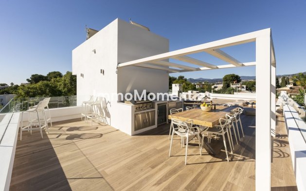 Resale - Villa - Marbella - Nueva Andalucía