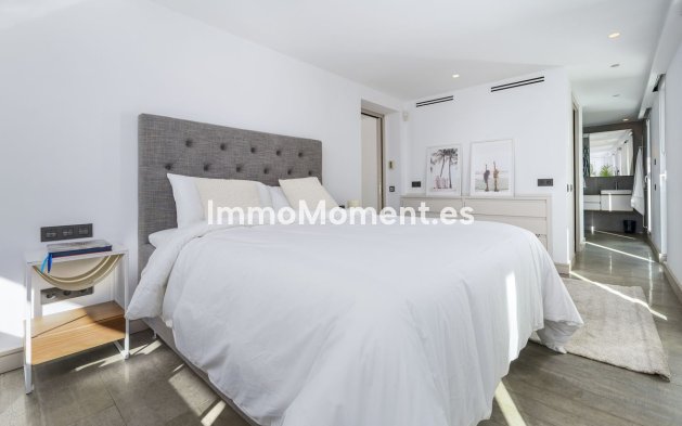 Resale - Villa - Marbella - Nueva Andalucía