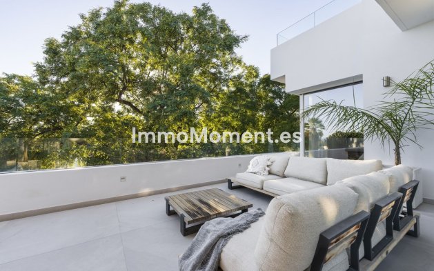 Resale - Villa - Marbella - Nueva Andalucía