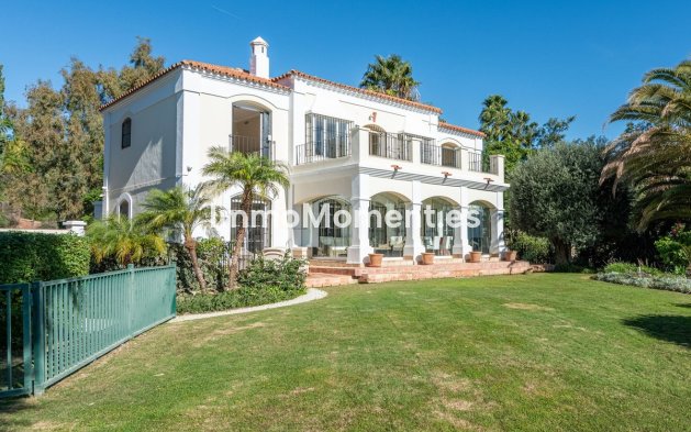 Reventa - Villa - Marbella - Nueva Andalucía