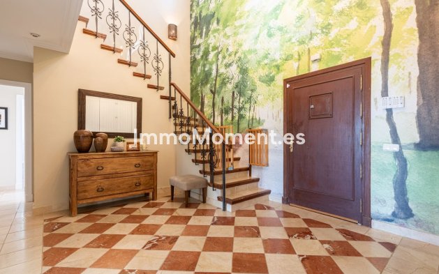 Reventa - Villa - Marbella - Nueva Andalucía