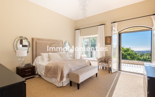 Reventa - Villa - Marbella - Nueva Andalucía