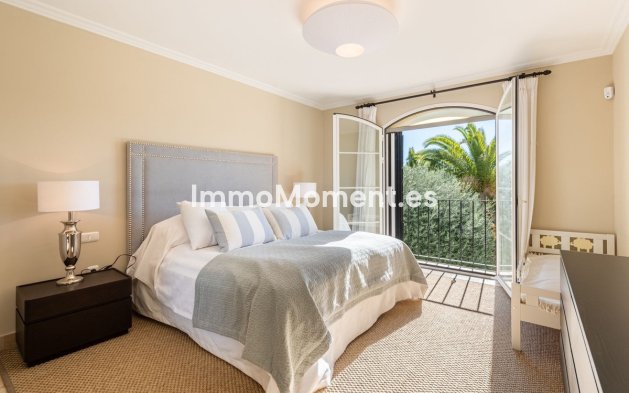 Reventa - Villa - Marbella - Nueva Andalucía