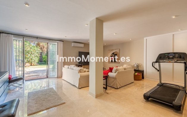 Reventa - Villa - Marbella - Nueva Andalucía