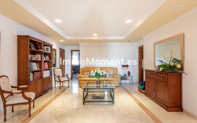 Resale - Villa - Marbella - San Pedro de Alcántara