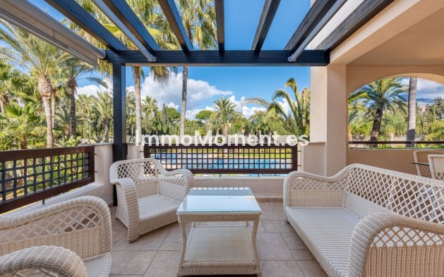 Revente - Appartement - Marbella - Nueva Andalucía