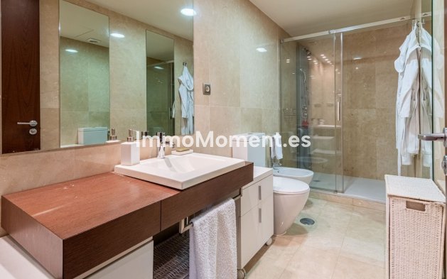Revente - Appartement - Marbella - Nueva Andalucía