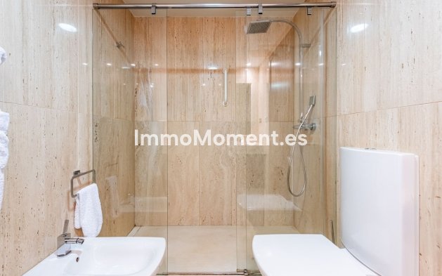 Revente - Appartement - Marbella - Nueva Andalucía