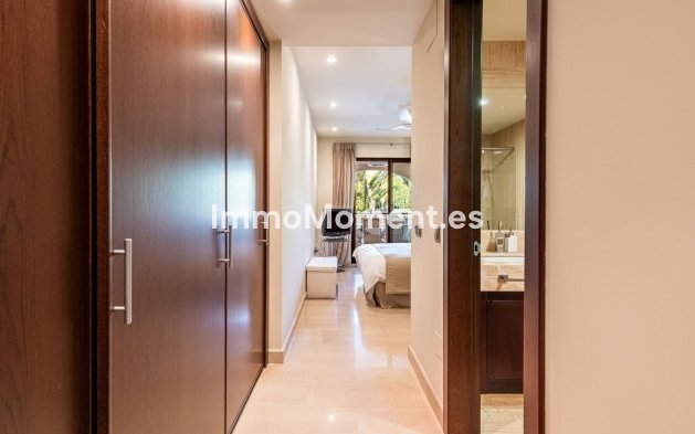 Revente - Appartement - Marbella - Nueva Andalucía