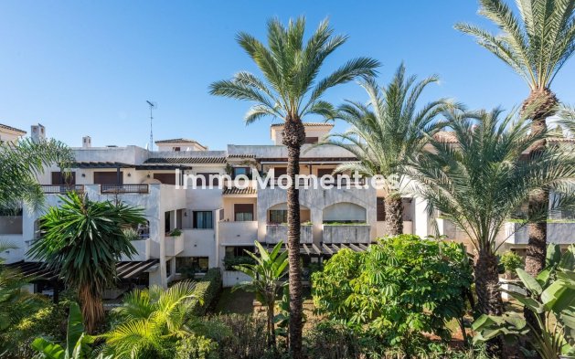 Revente - Appartement - Marbella - Nueva Andalucía
