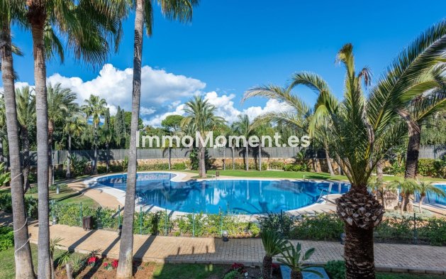 Revente - Appartement - Marbella - Nueva Andalucía