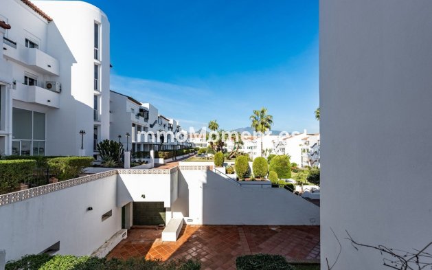 Wiederverkauf - Wohnung - Estepona  - Bel Air