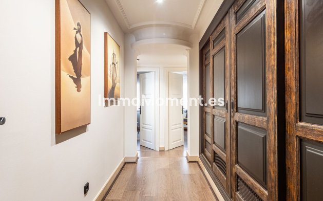 Revente - Villa - Marbella - The Golden Mile