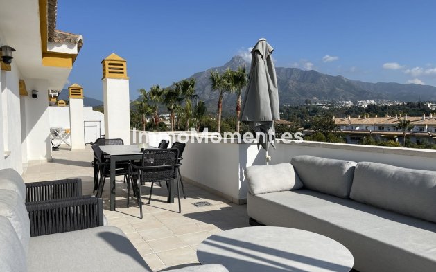 Revente - Appartement - Marbella - Nueva Andalucía