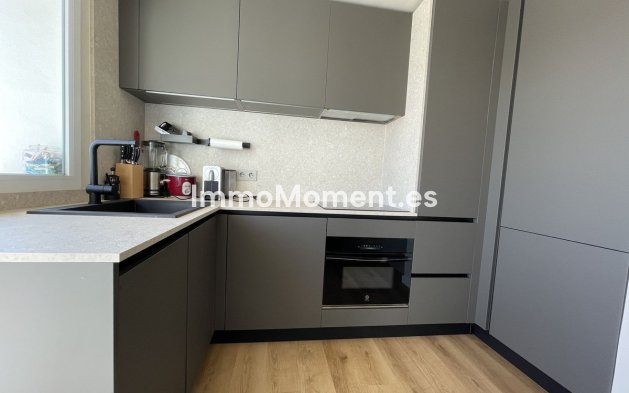 Revente - Appartement - Marbella - Nueva Andalucía