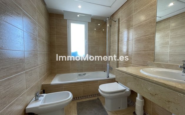 Revente - Appartement - Marbella - Nueva Andalucía