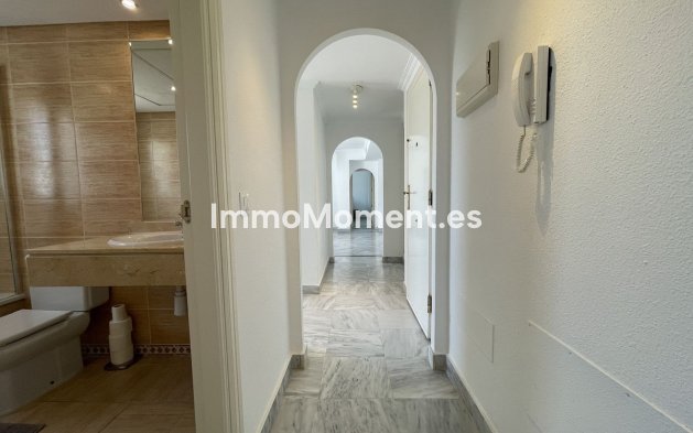 Revente - Appartement - Marbella - Nueva Andalucía