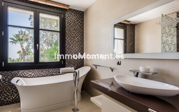 Revente - Villa - Marbella - Hacienda Las Chapas