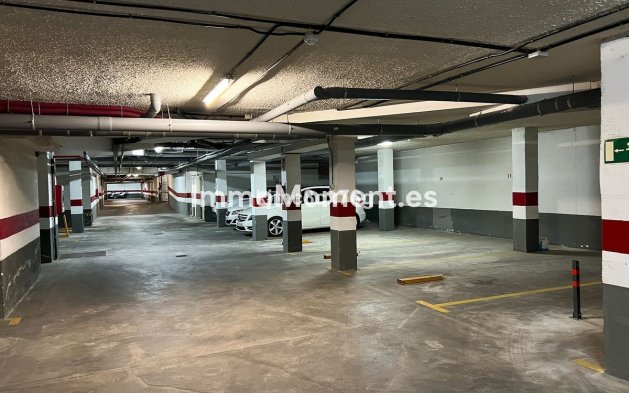 Resale - Apartment - Marbella - Marbella Centro