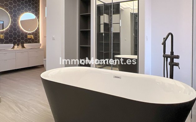 Resale - Villa - Mijas - Riviera del Sol