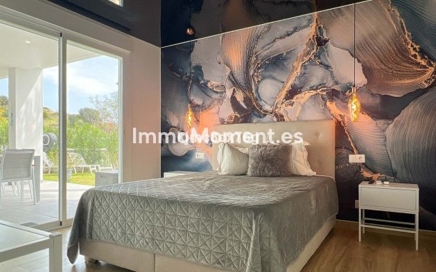 Resale - Villa - Mijas - Riviera del Sol