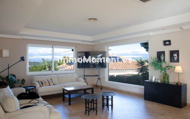 Resale - Villa - Torremolinos