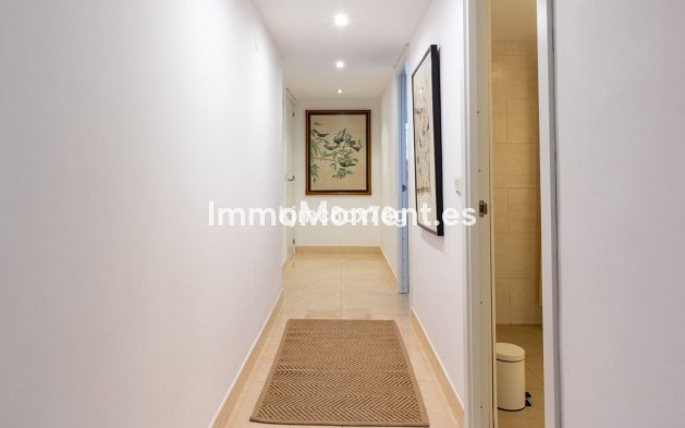 Resale - Villa - Torremolinos