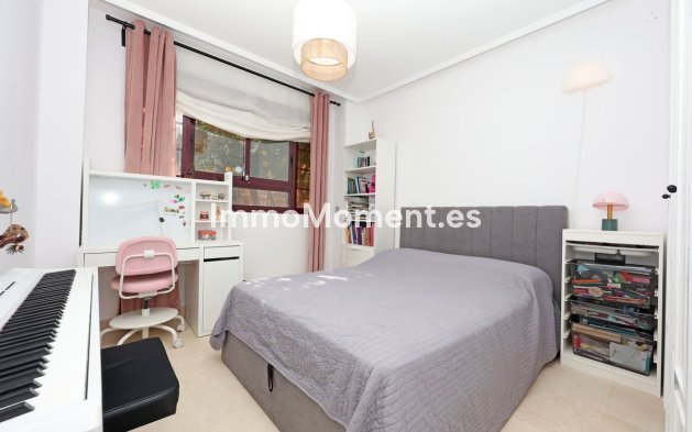 Wiederverkauf - Wohnung - Marbella - La Mairena