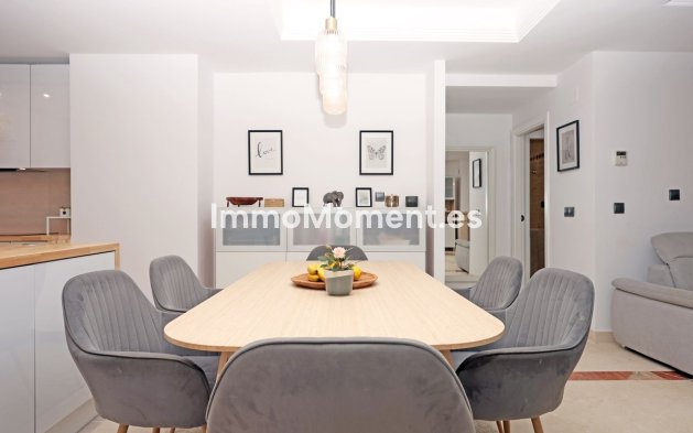 Wiederverkauf - Wohnung - Marbella - La Mairena