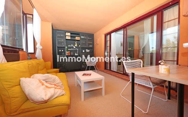 Wiederverkauf - Wohnung - Marbella - La Mairena