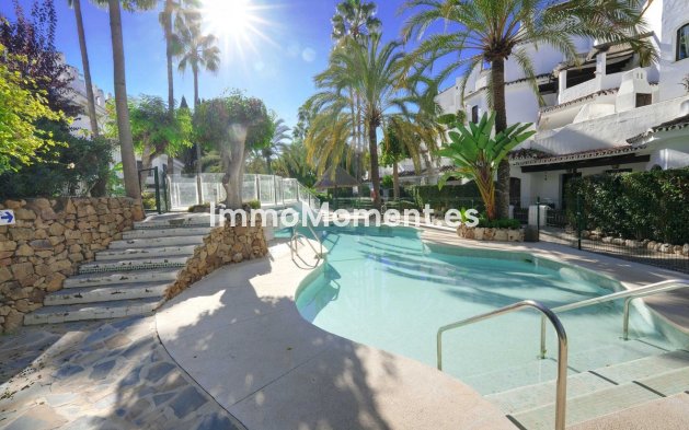 Revente - Appartement - Marbella - Elviria