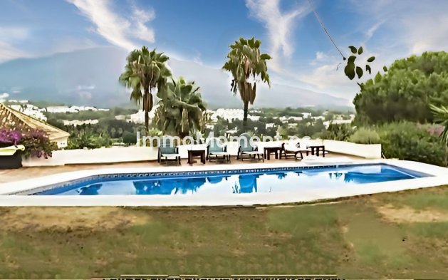 Revente - Villa - Marbella - Nueva Andalucía