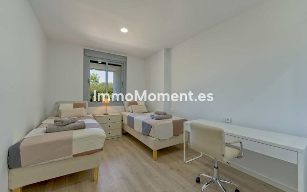 Wiederverkauf - Wohnung - Estepona  - Estepona Centro